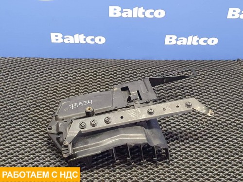 Крышка под электронные блоки